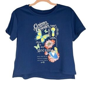 Disney’s Alice in Wonderland graphic short sleeve t-shirt. Women/Girls